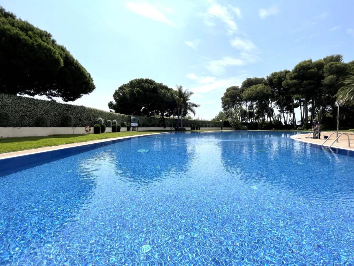 Luxurycambrils Resort&Spa 외부 사진