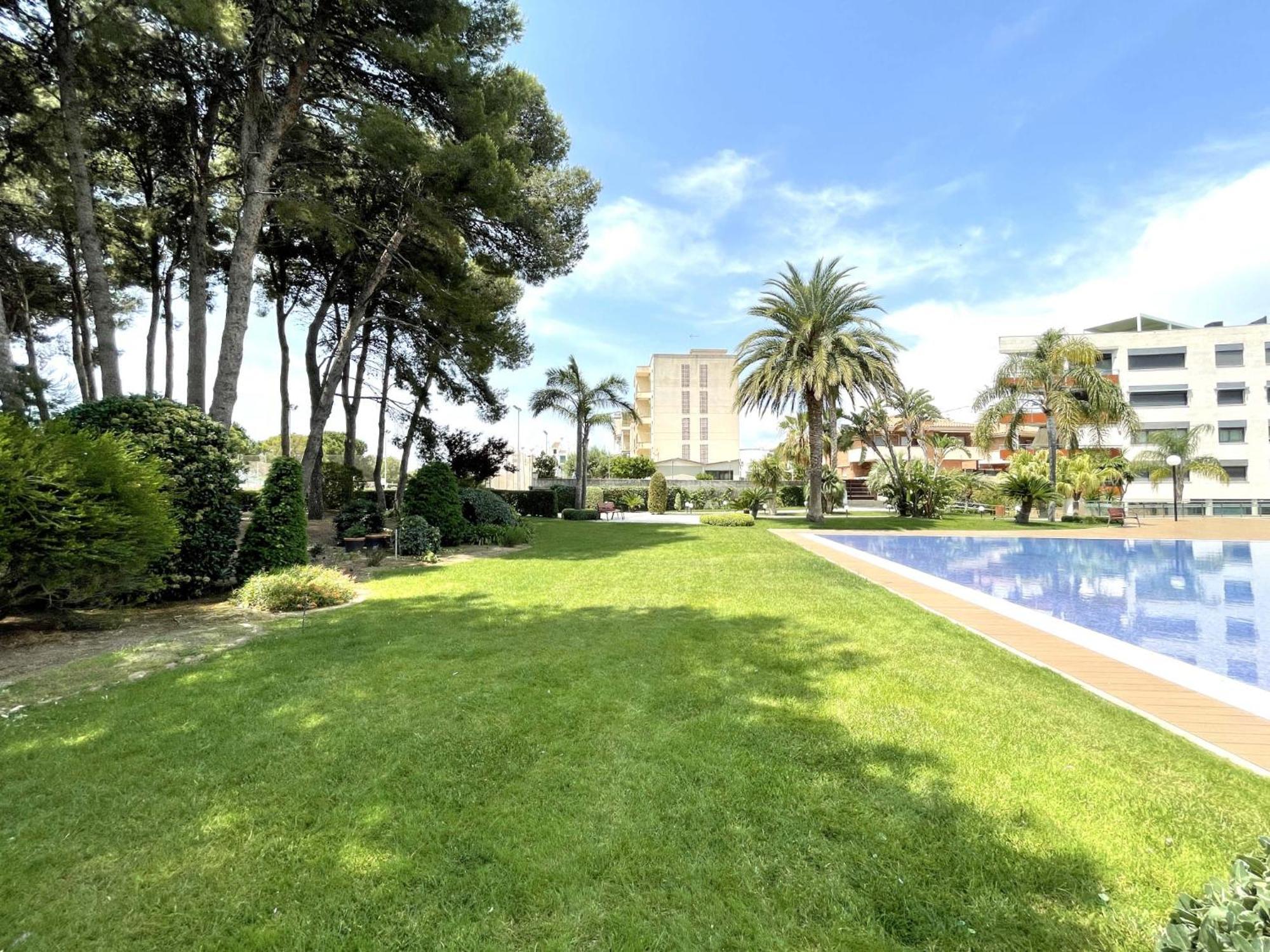 Luxurycambrils Resort&Spa 외부 사진